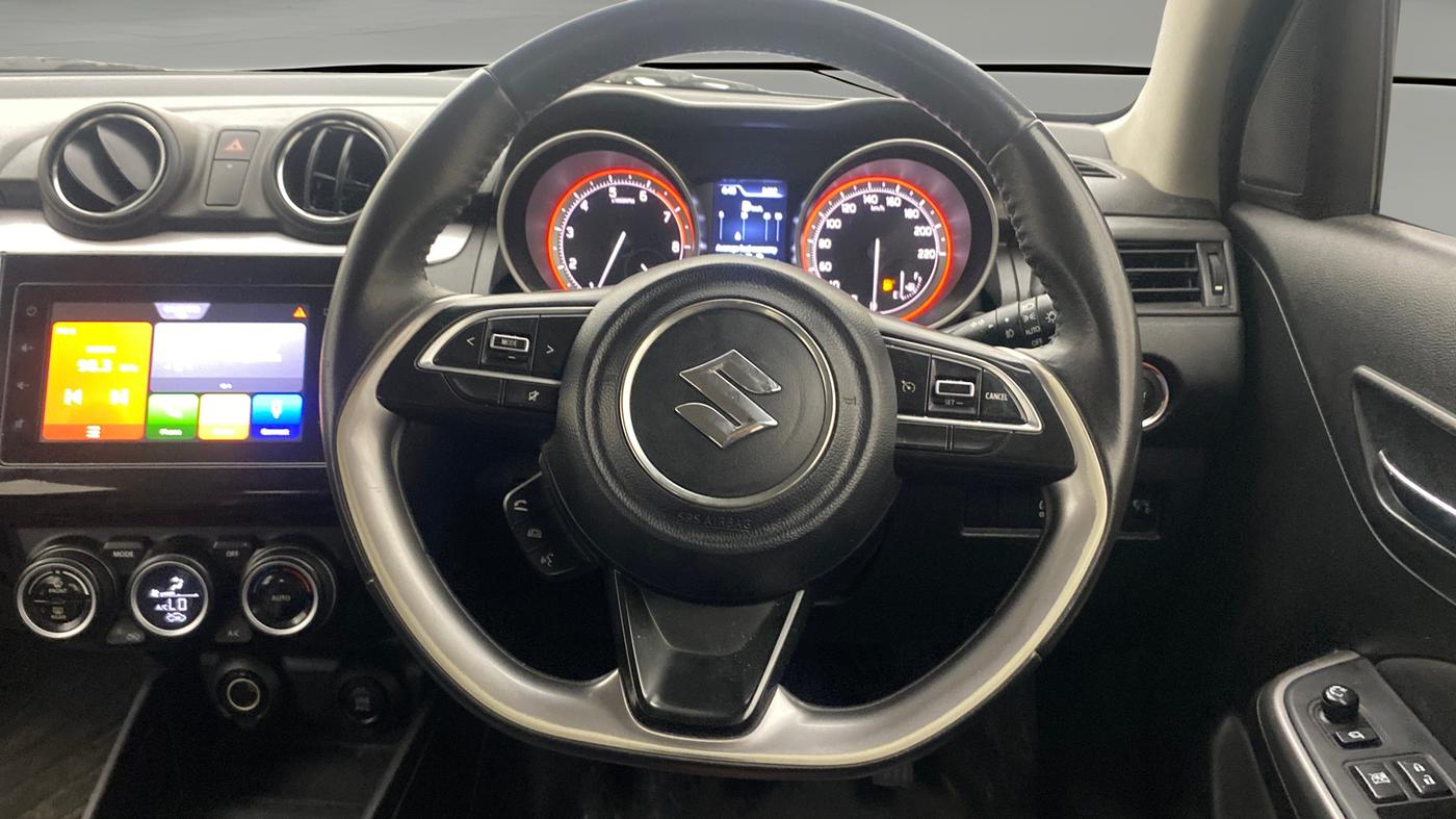 2021 Maruti Swift ZXI PLUS, Petrol, Manual, 56,613 km, Steering Wheel Close Up