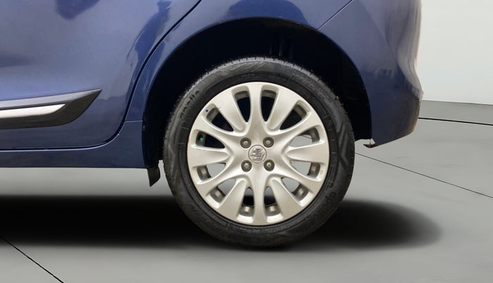 2016 Maruti Baleno ALPHA DIESEL 1.3, Diesel, Manual, 95,016 km, Left Rear Wheel