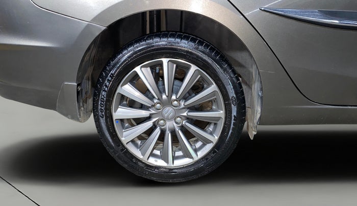 2020 Maruti Ciaz ALPHA 1.5 SHVS PETROL, Petrol, Manual, 19,720 km, Right Rear Wheel