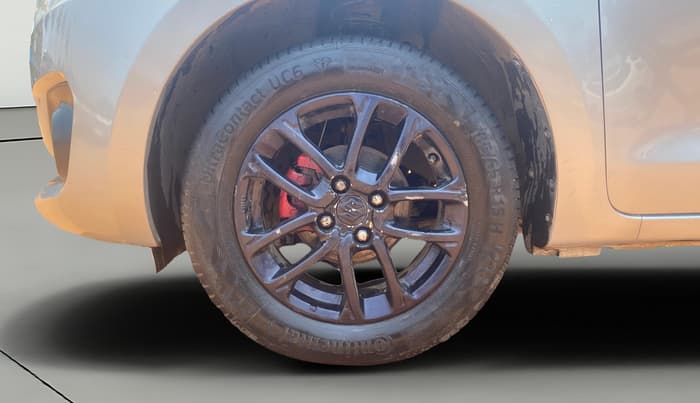 2018 Maruti Swift ZXI, Petrol, Manual, 60,408 km, Left Front Wheel