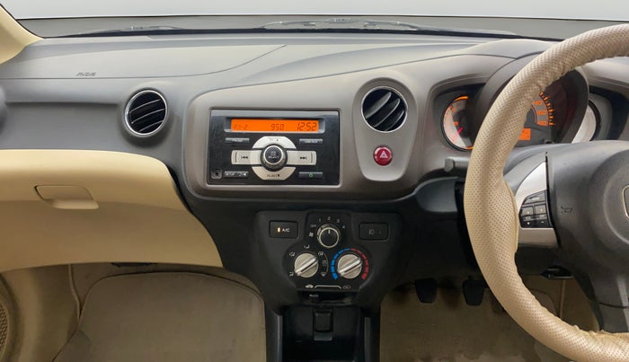 2013 Honda Brio V MT, Petrol, Manual, 41,753 km, Air Conditioner