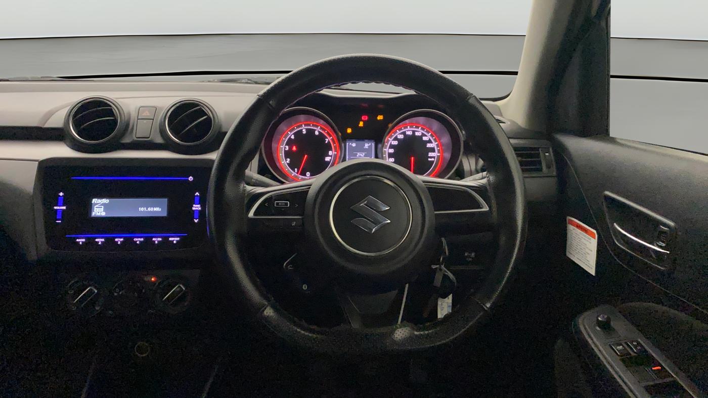 2024 Maruti Swift VXI 1.2L CNG, CNG, Manual, 32,868 km, Steering Wheel Close Up