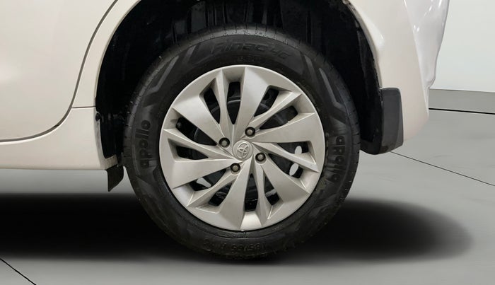 2024 Toyota Glanza E, Petrol, Manual, 13,398 km, Left Rear Wheel