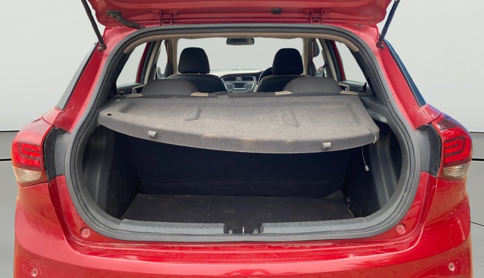 2020 Hyundai Elite i20 MAGNA PLUS 1.2, Petrol, Manual, 61,932 km, Boot Open Zoomed View