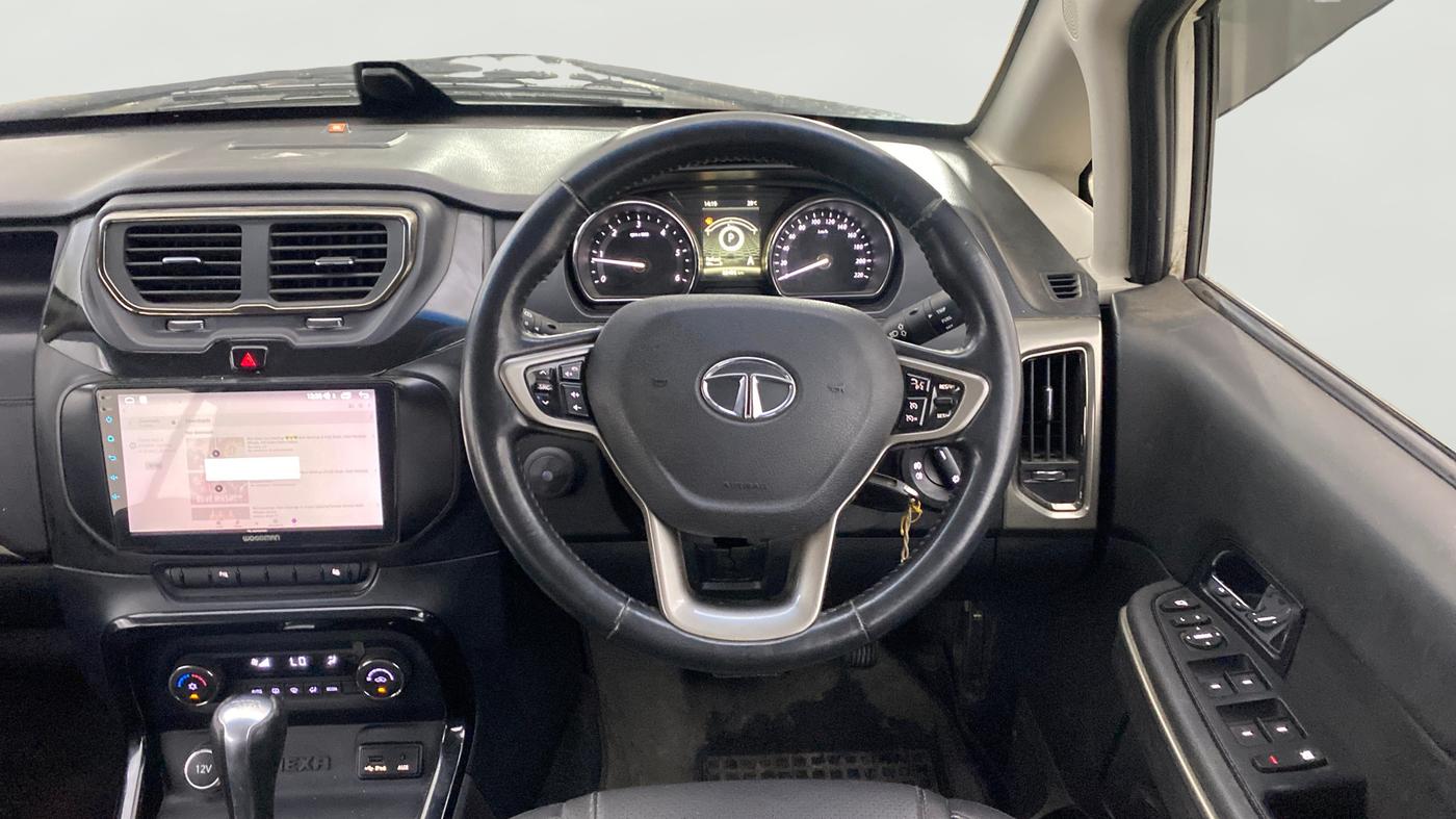 2017 Tata Hexa XTA 4X2 7 STR, Diesel, Automatic, 80,494 km, Steering Wheel Close Up