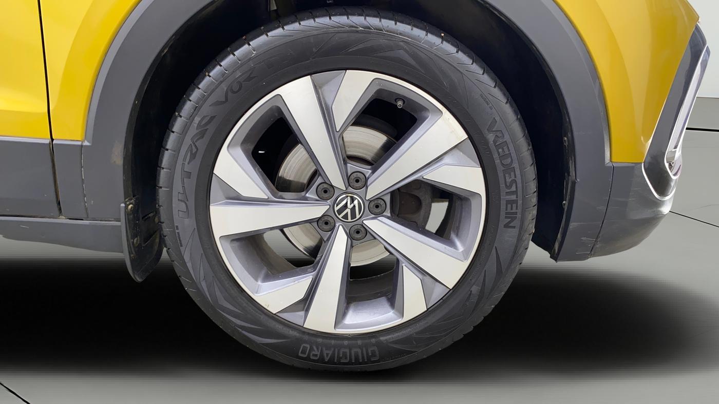 2023 Volkswagen TAIGUN TOPLINE 1.0 TSI AT, Petrol, Automatic, 34,848 km, Right Front Wheel