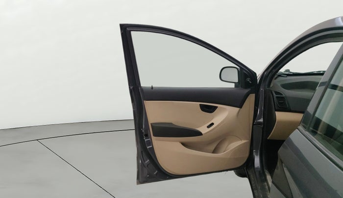 2015 Hyundai Eon MAGNA +, Petrol, Manual, 25,027 km, LHS Front Door