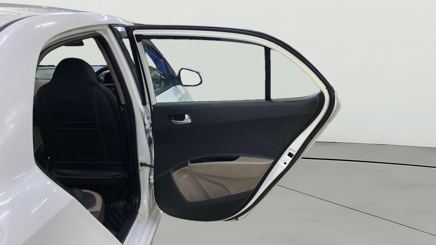 2018 Hyundai Xcent SX 1.2, Petrol, Manual, 62,448 km, RHS Rear Door