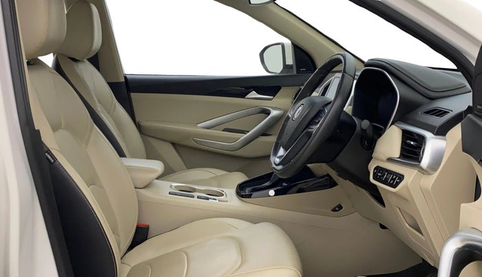 2021 MG HECTOR SHARP 1.5 DCT PETROL, Petrol, Automatic, 12,596 km, Right Side Front Door Cabin