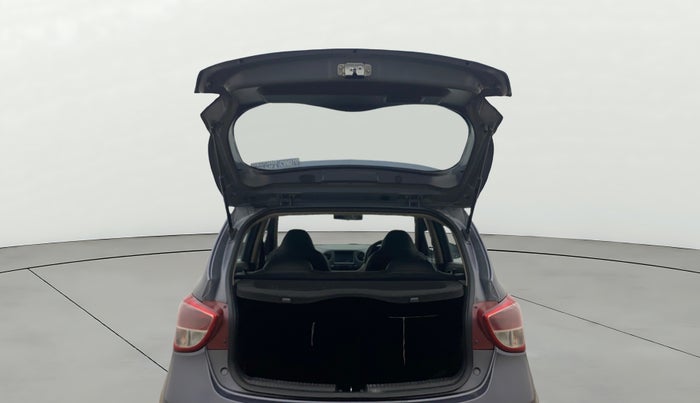 2019 Hyundai Grand i10 SPORTZ 1.2 KAPPA VTVT, Petrol, Manual, 91,266 km, Boot Open Zoomed View