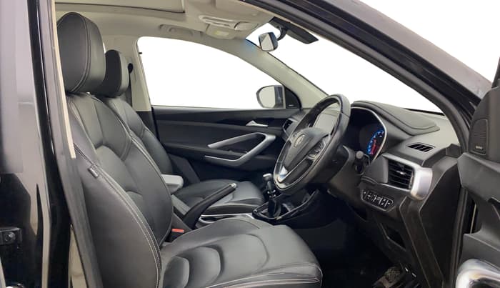 2019 MG HECTOR SHARP 2.0 DIESEL, Diesel, Manual, 83,176 km, Right Side Front Door Cabin