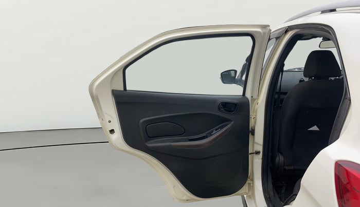 2020 Ford FREESTYLE TITANIUM 1.2 PETROL, Petrol, Manual, 1,14,560 km, LHS Rear Door