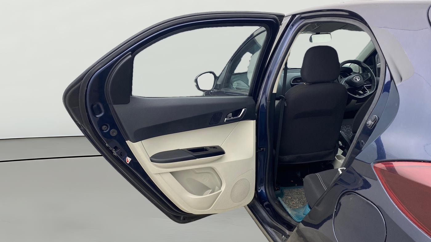 2022 Tata Tiago XZA PLUS PETROL, Petrol, Automatic, 37,767 km, LHS Rear Door