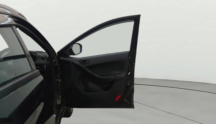 2021 Tata NEXON XZ PLUS (O) DIESEL DARK EDITION, Diesel, Manual, 37,872 km, RHS Front Door