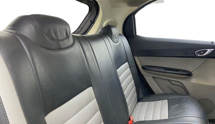 2016 Tata Tiago XZ PETROL, Petrol, Manual, 74,675 km, Right Side Rear Door Cabin