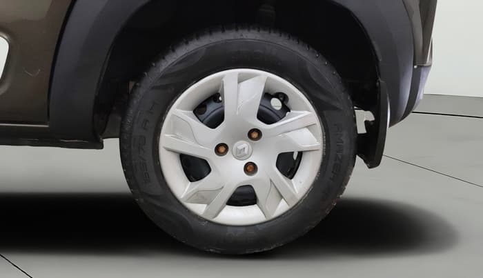 2020 Renault Kwid RXL, Petrol, Manual, 20,477 km, Left Rear Wheel