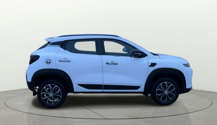 2022 Renault Kiger RXE MT, Petrol, Manual, 39,739 km, Right Side View