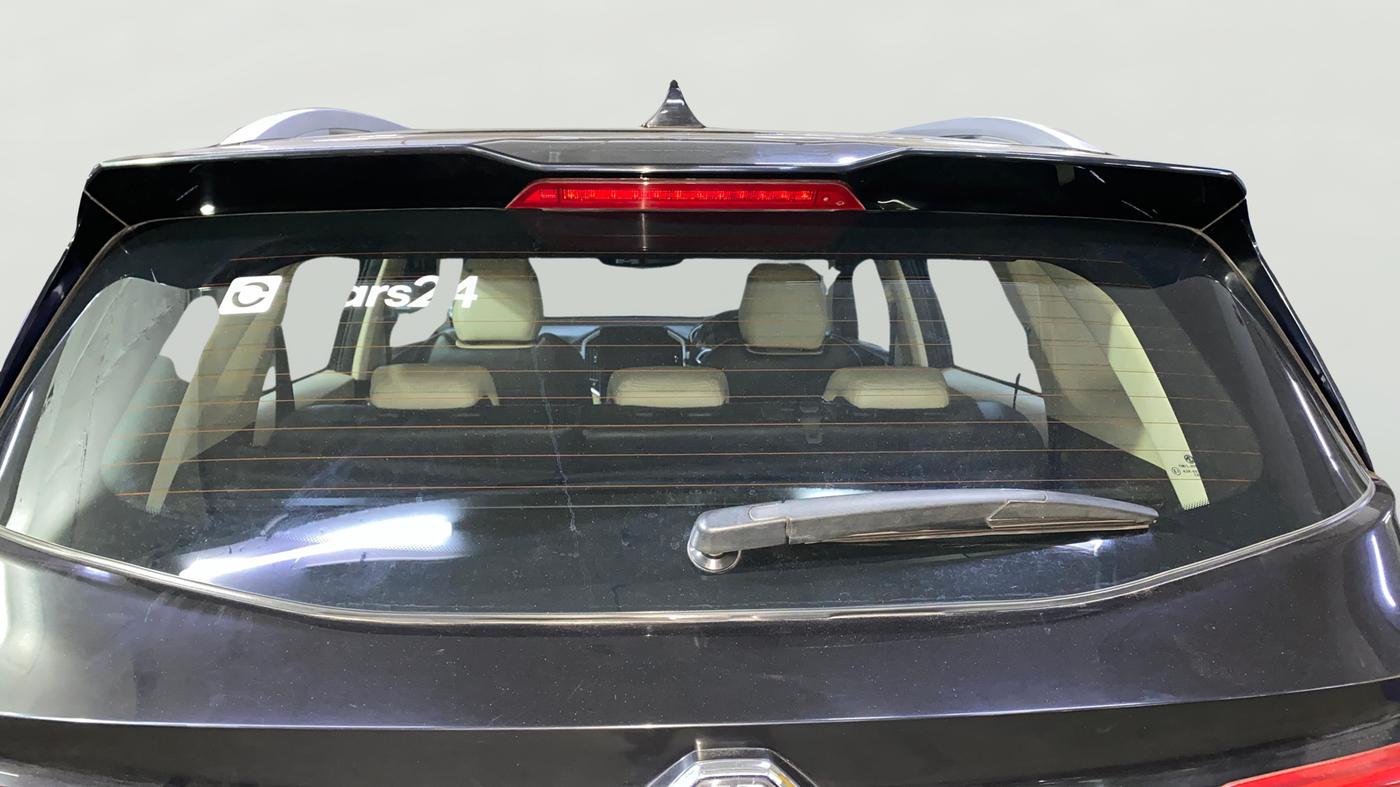 2022 MG HECTOR SHARP 1.5 PETROL CVT, Petrol, Automatic, 28,324 km, Rear Windshield