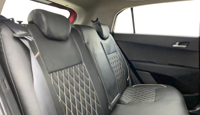 2018 Hyundai Creta SX 1.6 PETROL, Petrol, Manual, 31,505 km, Right Side Rear Door Cabin