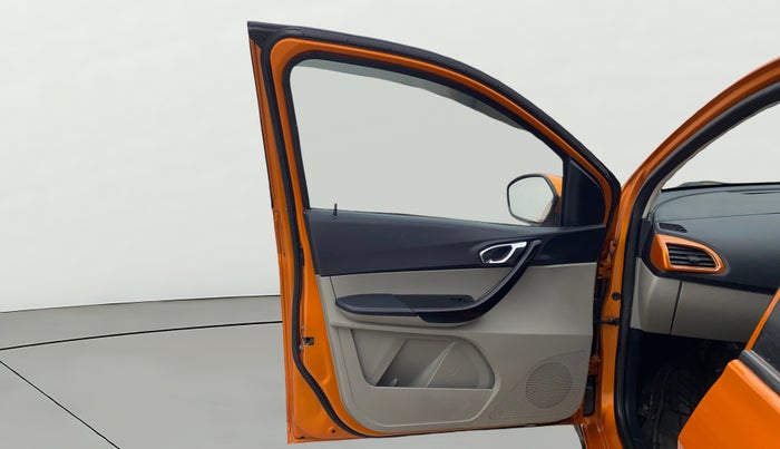 2019 Tata Tiago XZ PLUS PETROL, Petrol, Manual, 61,283 km, LHS Front Door