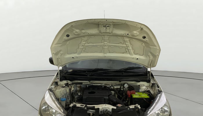 2015 Maruti Celerio VXI CNG, CNG, Manual, 70,825 km, Open Bonet