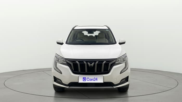 2024 Mahindra XUV700 AX 7 P AT 7 STR, Petrol, Automatic, 12,988 km, Front