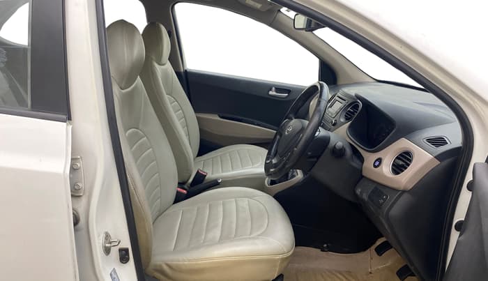2014 Hyundai Xcent SX 1.2 (O), Petrol, Manual, 95,557 km, Right Side Front Door Cabin