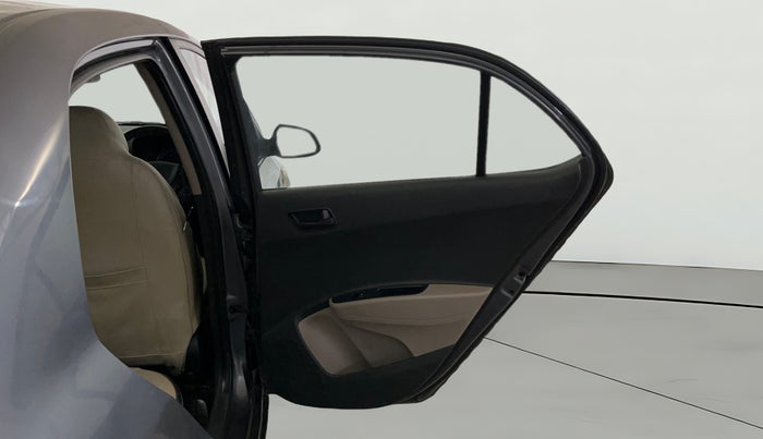 2018 Hyundai Xcent E+, Petrol, Manual, 67,143 km, RHS Rear Door