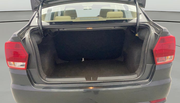 2017 Volkswagen Ameo COMFORTLINE 1.2L, Petrol, Manual, 19,495 km, Boot Open Zoomed View