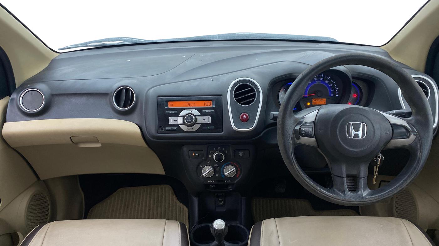 2014 Honda Mobilio 1.5L I-DTEC S, Diesel, Manual, 80,858 km, Dashboard