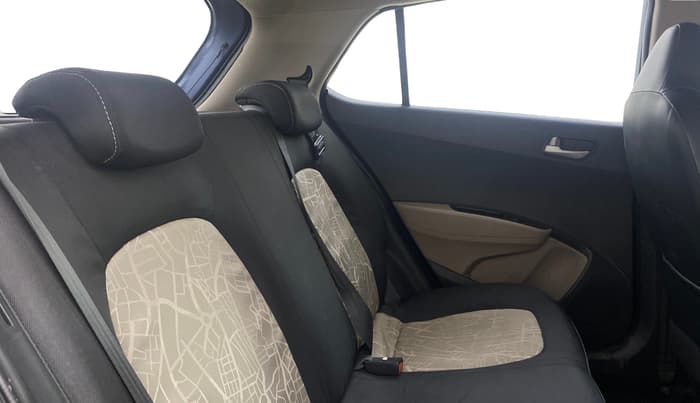 2015 Hyundai Grand i10 ASTA 1.2 KAPPA VTVT, Petrol, Manual, 38,144 km, Right Side Rear Door Cabin