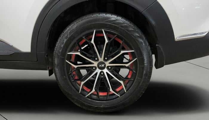 2023 KIA CARENS PREMIUM 1.5 PETROL 7 STR, Petrol, Manual, 16,745 km, Left Rear Wheel