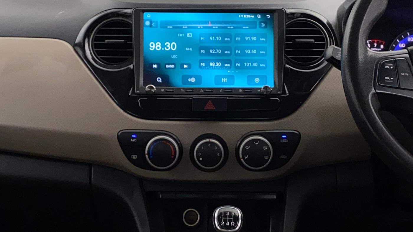 2017 Hyundai Xcent SX 1.2, Petrol, Manual, 90,352 km, Air Conditioner