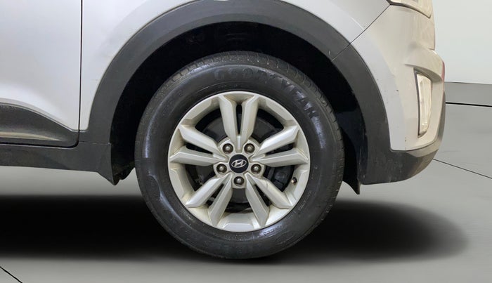 2016 Hyundai Creta SX PLUS 1.6 PETROL, Petrol, Manual, 61,854 km, Right Front Wheel