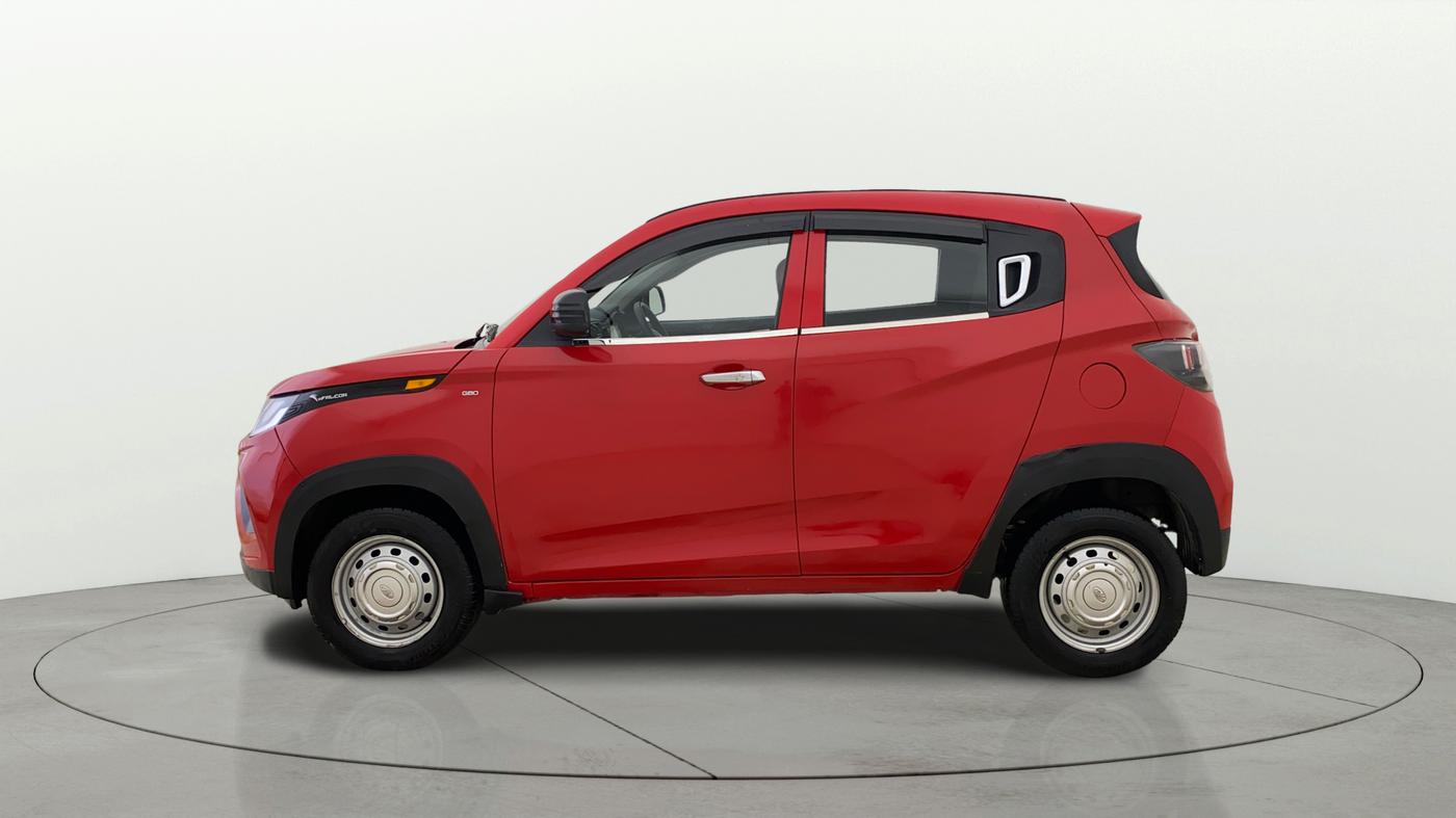 2018 Mahindra KUV 100 NXT K2 P 6 STR, Petrol, Manual, 33,713 km, Left Side