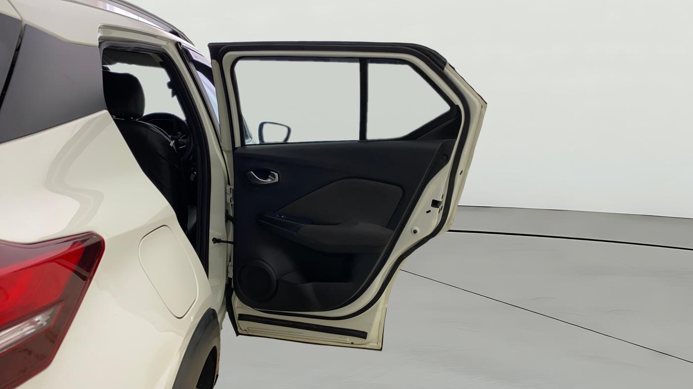 2021 Nissan Kicks XV 1.5, Petrol, Manual, 35,258 km, RHS Rear Door