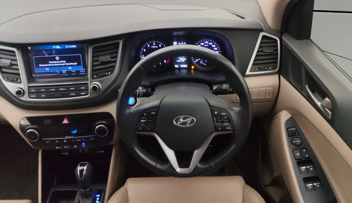 2018 Hyundai Tucson GLS 2WD AT PETROL, Petrol, Automatic, 74,198 km, Steering Wheel Close Up