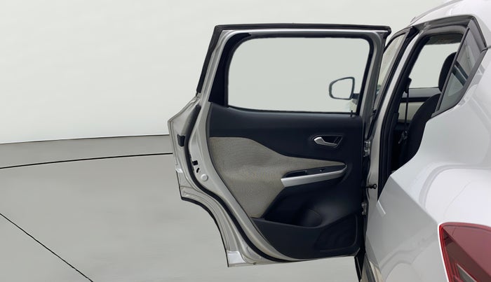 2022 Nissan MAGNITE XL, Petrol, Manual, 27,196 km, LHS Rear Door