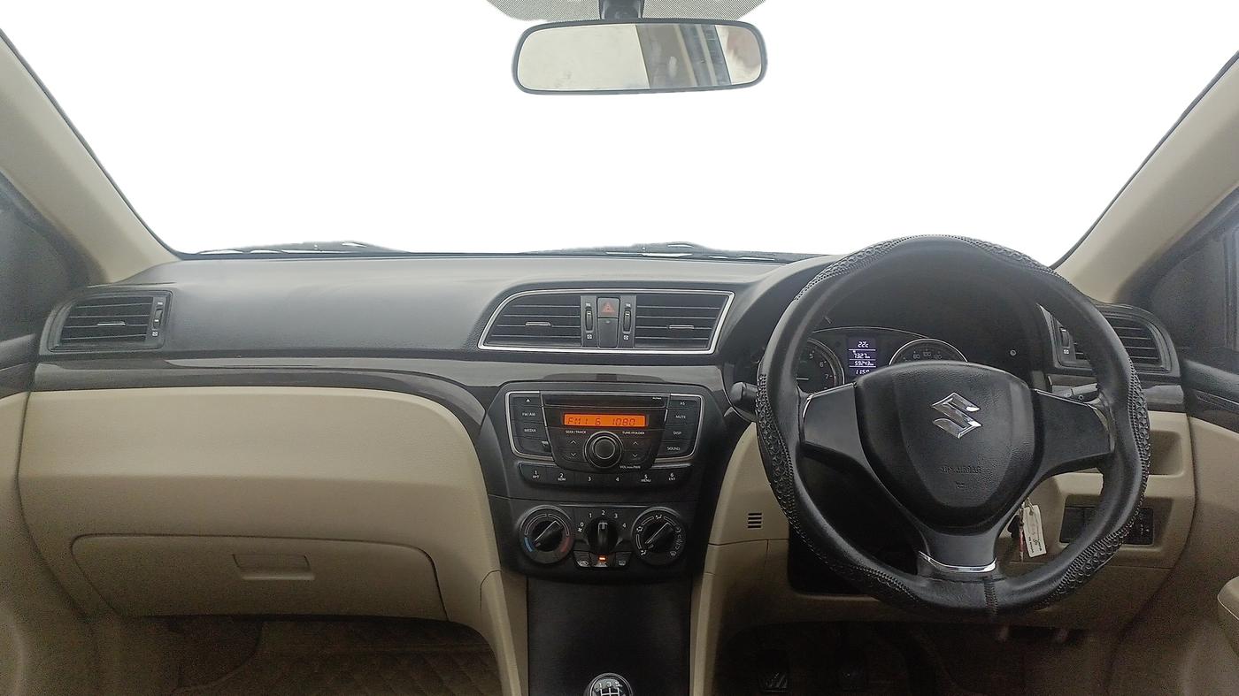 2016 Maruti Ciaz VXI, Petrol, Manual, 400 km, Dashboard