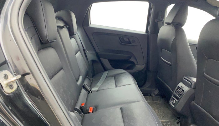 2023 Tata ALTROZ XZA PLUS DARK EDTION, Petrol, Automatic, 28,566 km, Right Side Rear Door Cabin