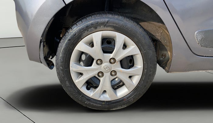 2014 Hyundai Grand i10 SPORTZ 1.2 KAPPA VTVT, Petrol, Manual, 40,871 km, Right Rear Wheel