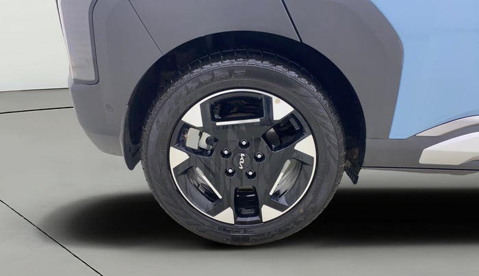 2025 KIA SYROS HTX Plus (O) 1.0 Turbo 7DCT, Petrol, Automatic, 8,832 km, Right Rear Wheel