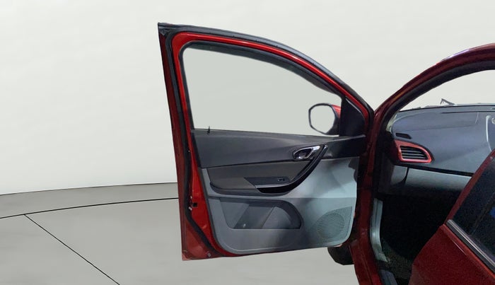 2017 Tata TIGOR XZ PETROL, Petrol, Manual, 52,781 km, LHS Front Door