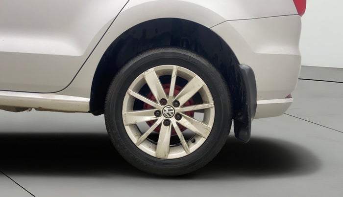 2016 Volkswagen Ameo HIGHLINE1.2L, Petrol, Manual, 55,435 km, Left Rear Wheel