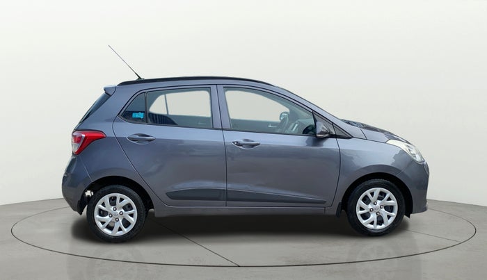 2017 Hyundai Grand i10 SPORTZ (O) 1.2 KAPPA VTVT, Petrol, Manual, 72,997 km, Right Side View