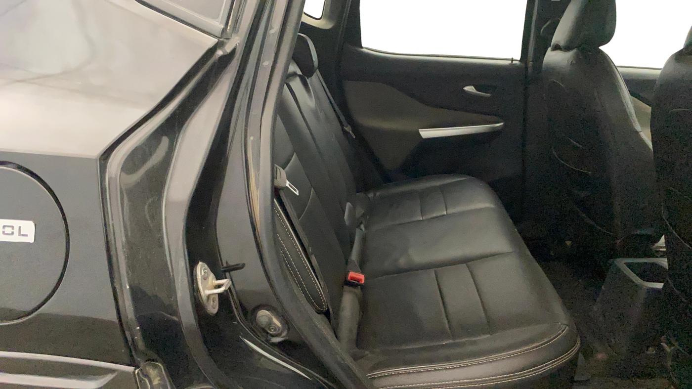 2022 Nissan MAGNITE XV MT, Petrol, Manual, 73,143 km, Third Seat Row ( optional )