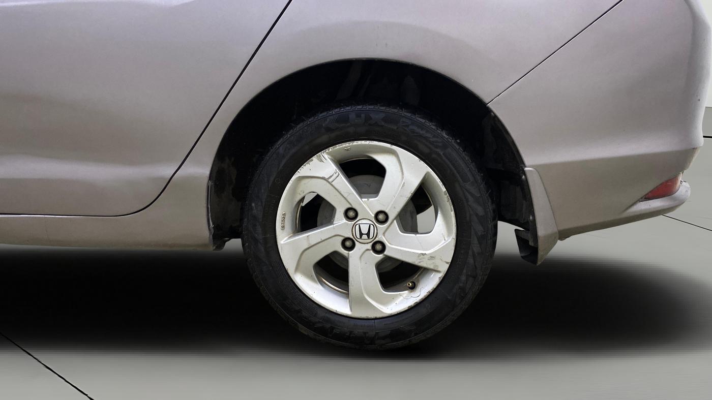 2015 Honda City 1.5L I-DTEC VX, Diesel, Manual, 93,978 km, Left Rear Wheel