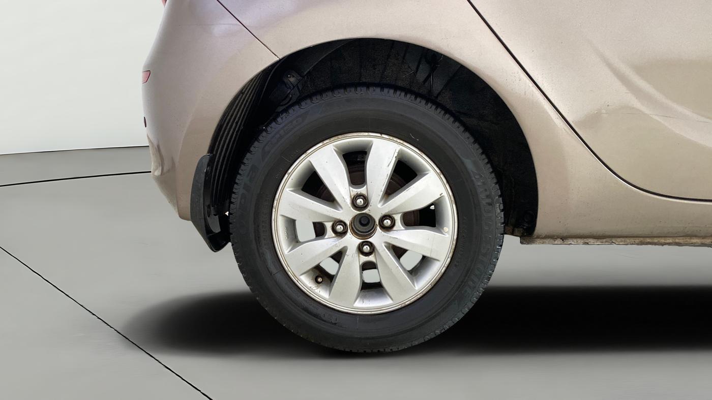 2013 Hyundai i20 ASTA 1.2, Petrol, Manual, 44,499 km, Right Rear Wheel