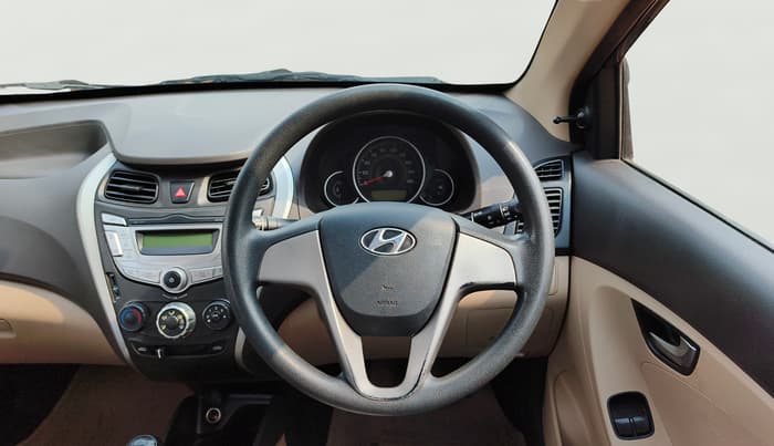 2014 Hyundai Eon SPORTZ, Petrol, Manual, 42,845 km, Steering Wheel Close Up