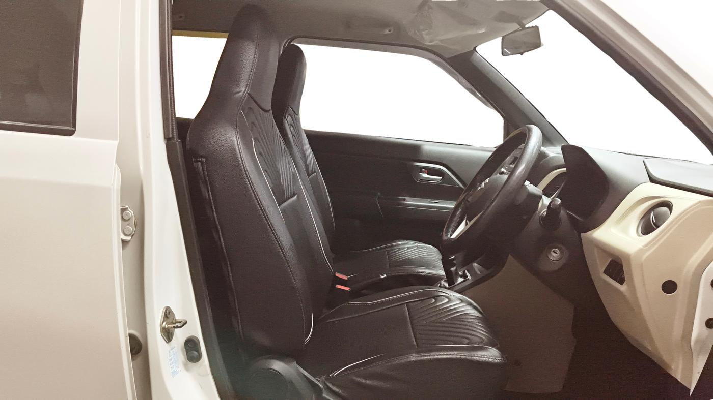 2021 Maruti New Wagon-R VXI 1.0, Petrol, Manual, 42,300 km, Right Side Front Door Cabin